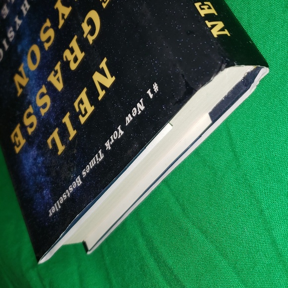 Astrophysics for People in a Hurry by Neil DeGrasse Tyson Hardback Book - Picture 5 of 5